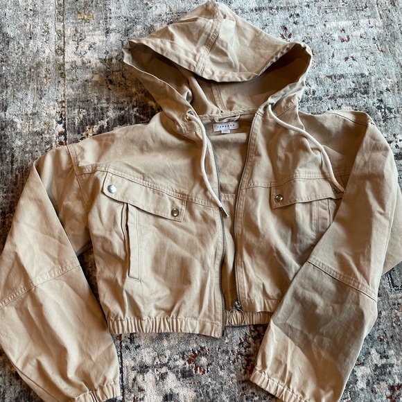 Cream/Tan Military style Crop Jacket - Picture 1 of 4